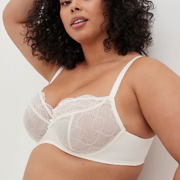 torrid Other - Torrid T-Shirt Unlined Lace Ballet Back Bra NWT